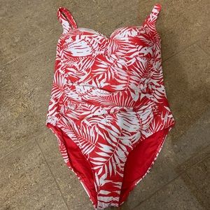 Red and White NipTuck Swim One Piece Size 10